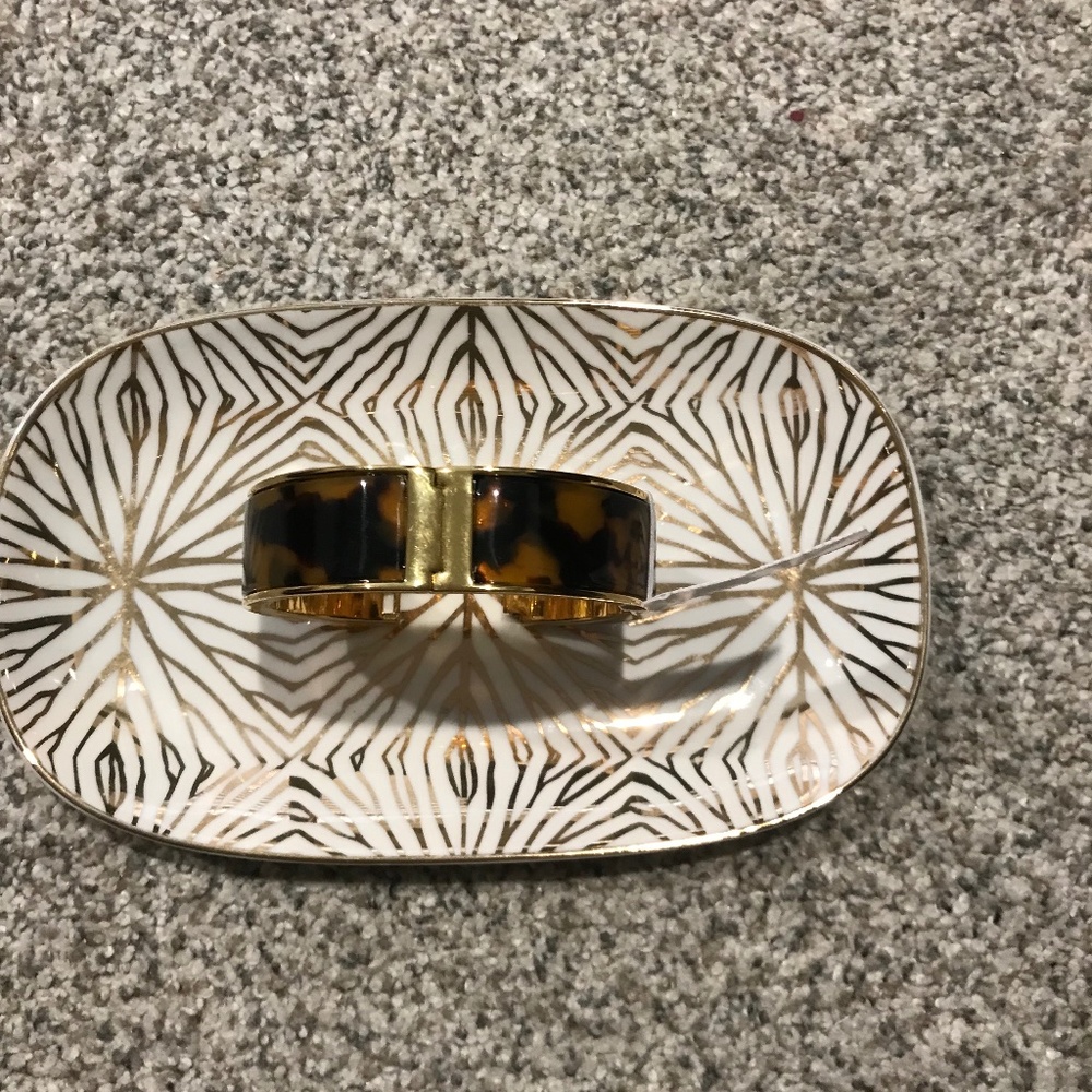 J.Crew Tortoise Clamp Bracelet - Picture 2 of 5